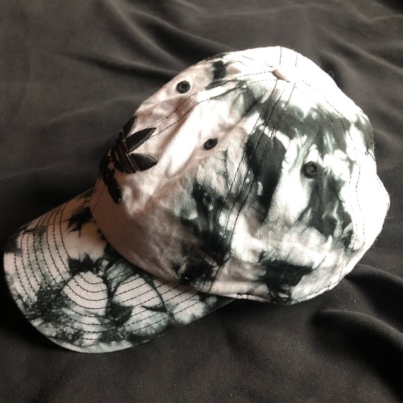 Adidas Acid Wash Hat - Picture 3 of 7
